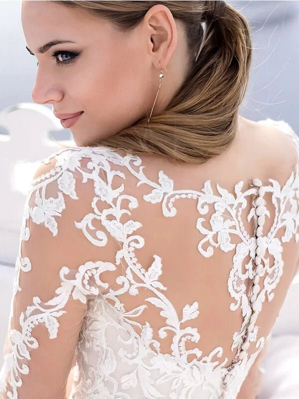 Robe de Mariée Chic et Classe - Vue de côté