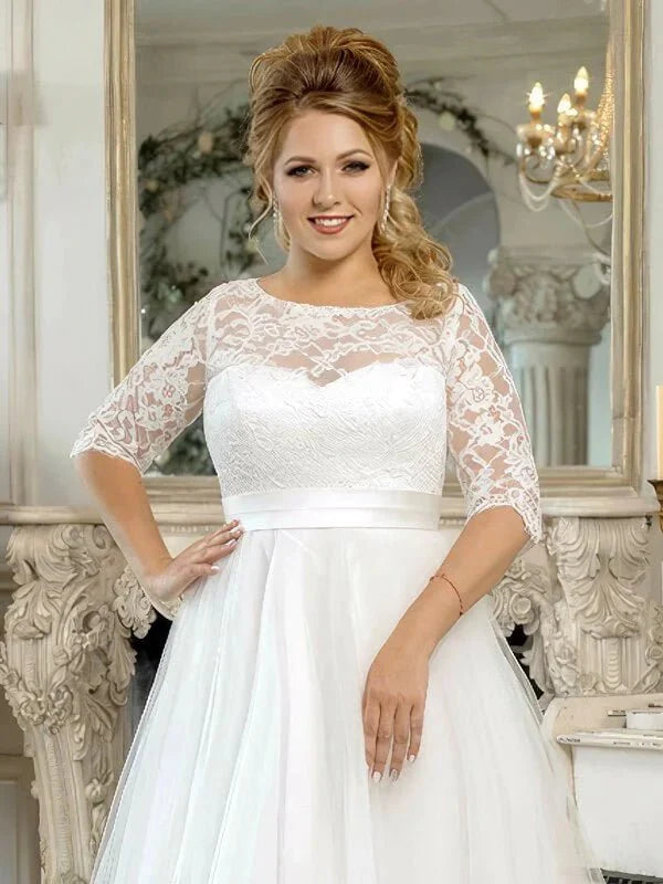 Robe de Mariée Femme Forte, vue de dos, détails et finitions