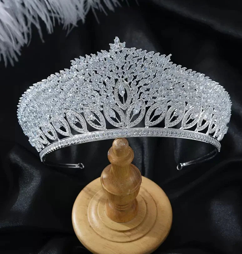 Couronne de Mariée Bérénice : accessoire de cheveux de mariée