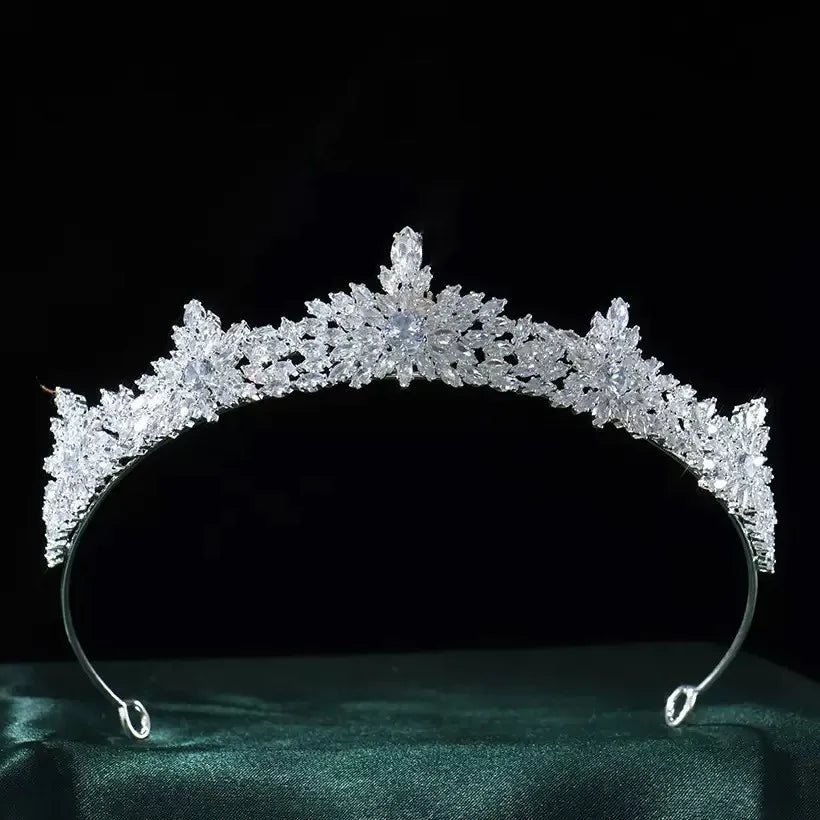 Diadème Mariée Capucine : accessoire de cheveux de mariée