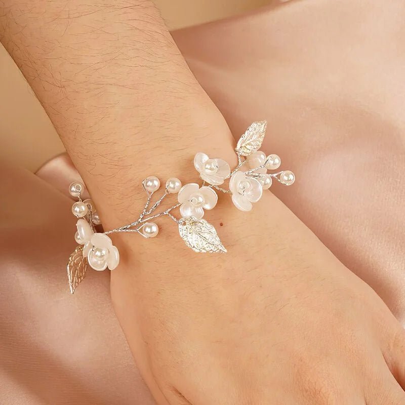 Bracelet mariée fleurs et perles Argent