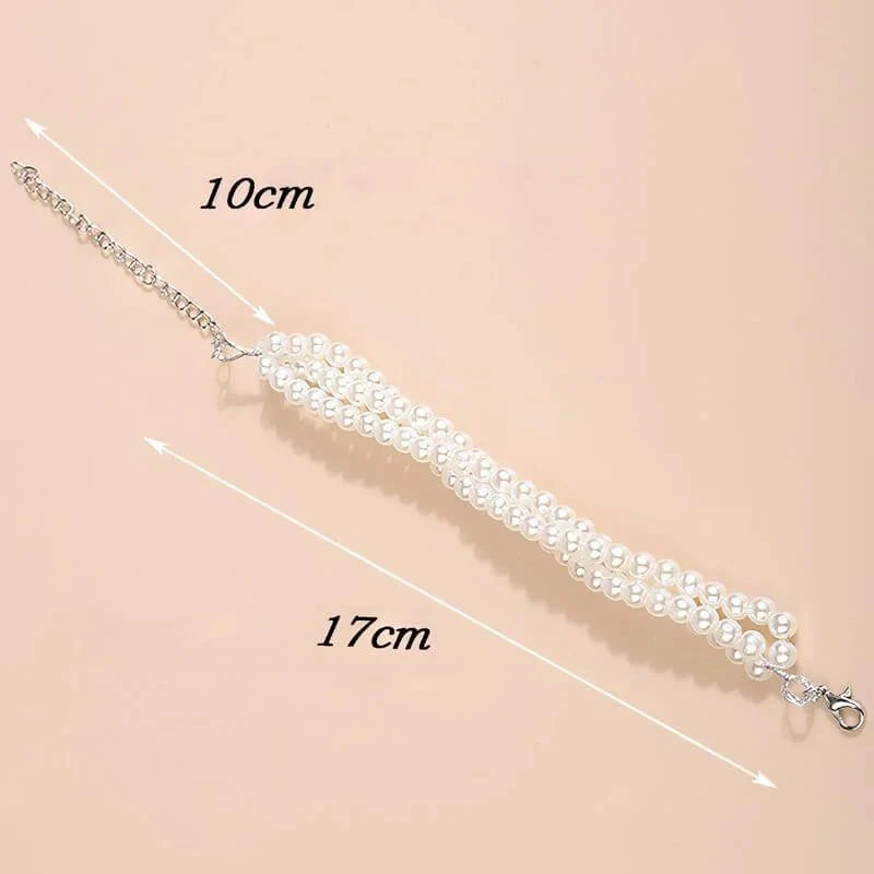 Bracelet mariée perle, porté au poignet