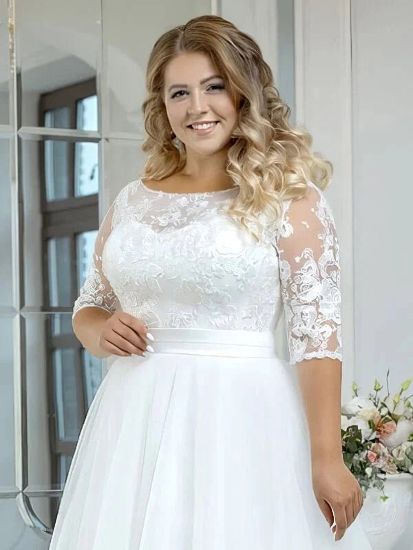 Femme Fort Robe de Mariée Femme Ronde, vue de dos, détails et finitions