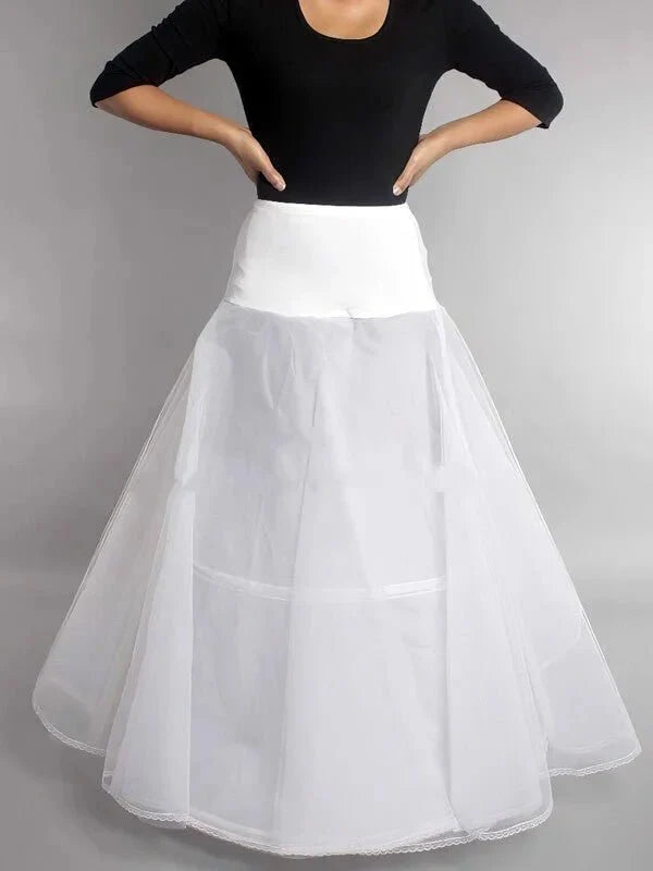 Jupon blanc mariage, détail structure et volume