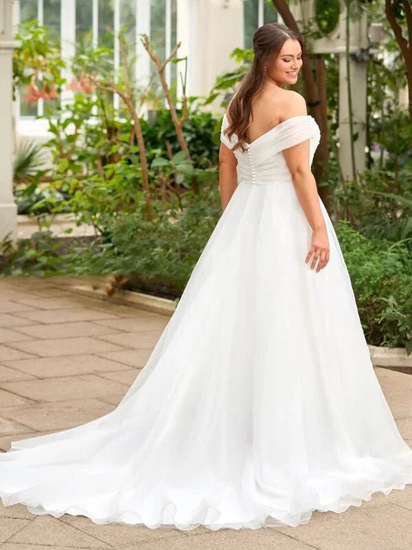 Modèle Robe de Mariage pour Femme Forte