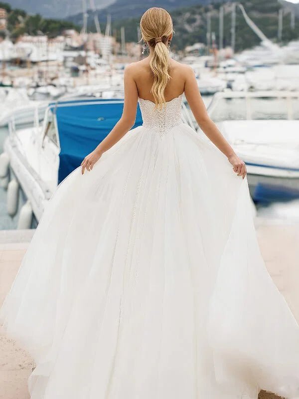 Robe de Mariée avec Broderies