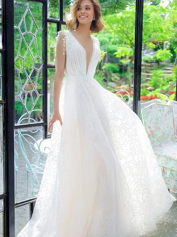 Robe de Mariée bohème Chic Élégante, vue de face, robe de mariée élégante
