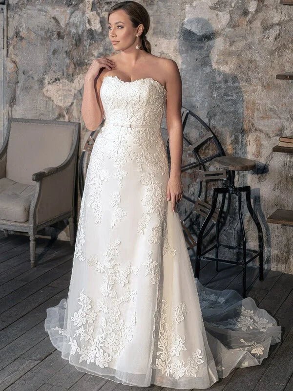 Robe de Mariée Romance Grande Taille - Vue principale