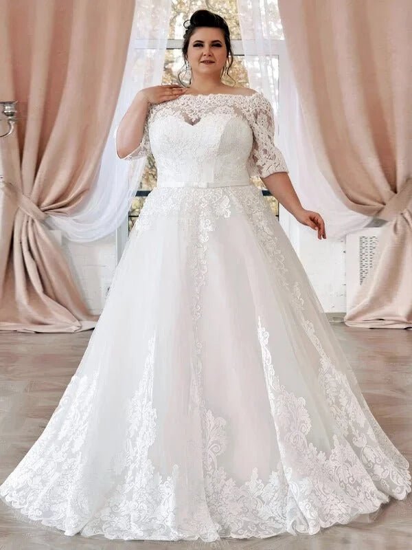 Robe de Mariée Dentelle Femme Ronde - Vue principale
