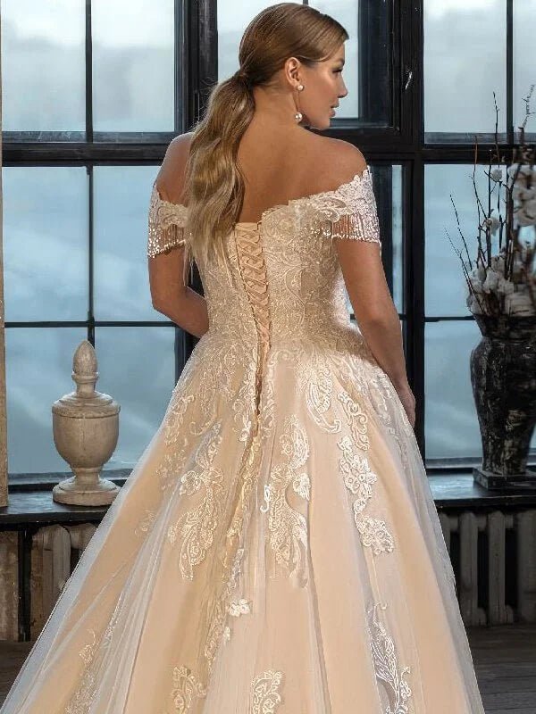 Robe de Mariee Dentelle pour Grande Taille