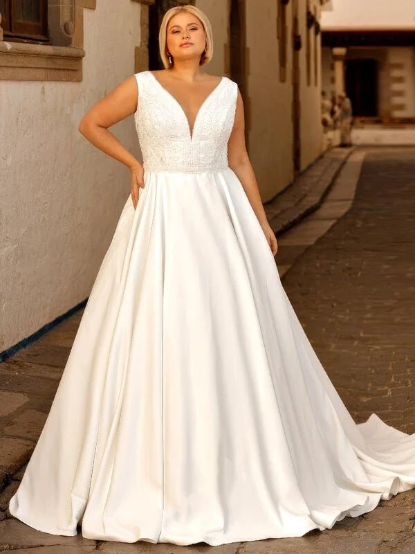 Robe de Mariée en Satin Curvy - Vue principale