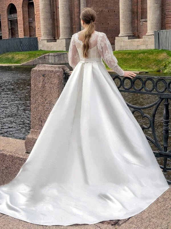 Fashion robe de mariée avec longue traine et voile