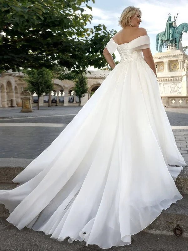 Robe de Mariage Organza Femme Ronde