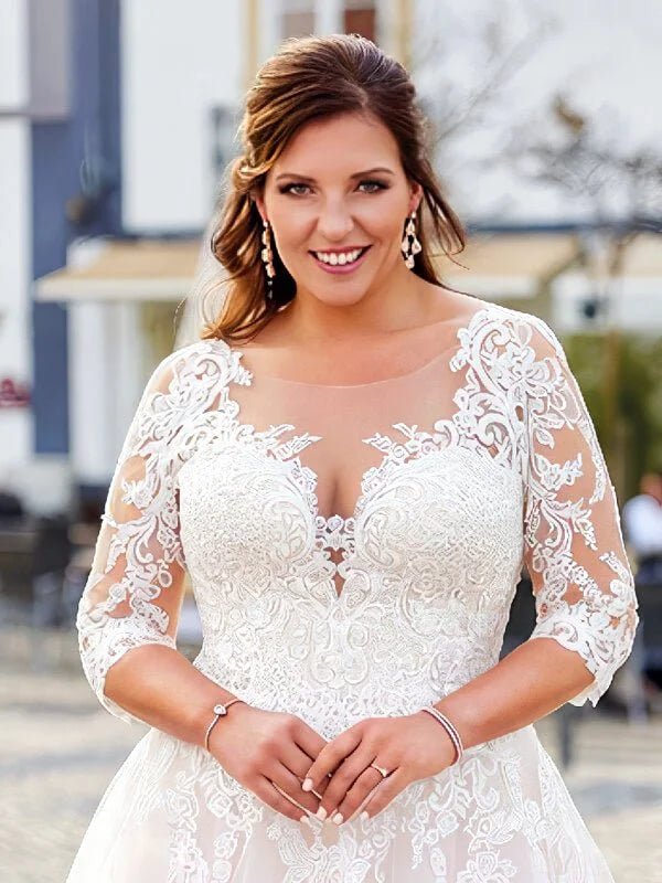 Robe Mariée pour Femme Ronde avec Manche