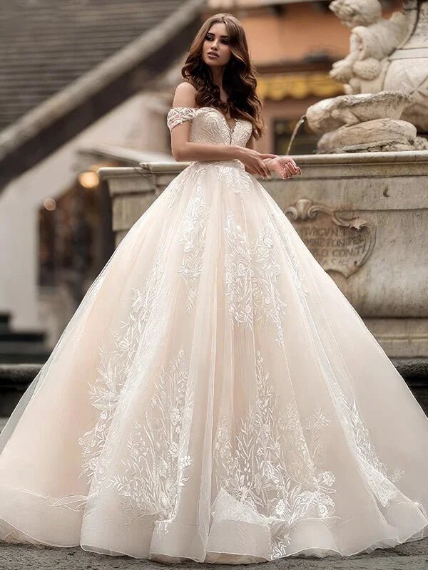 Robe de Mariée Princesse Épaule Dénudée