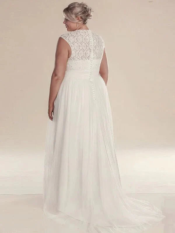 Robe Mariée Femme Ronde Grande Taille, vue de profil, silhouette et tombé du tissu