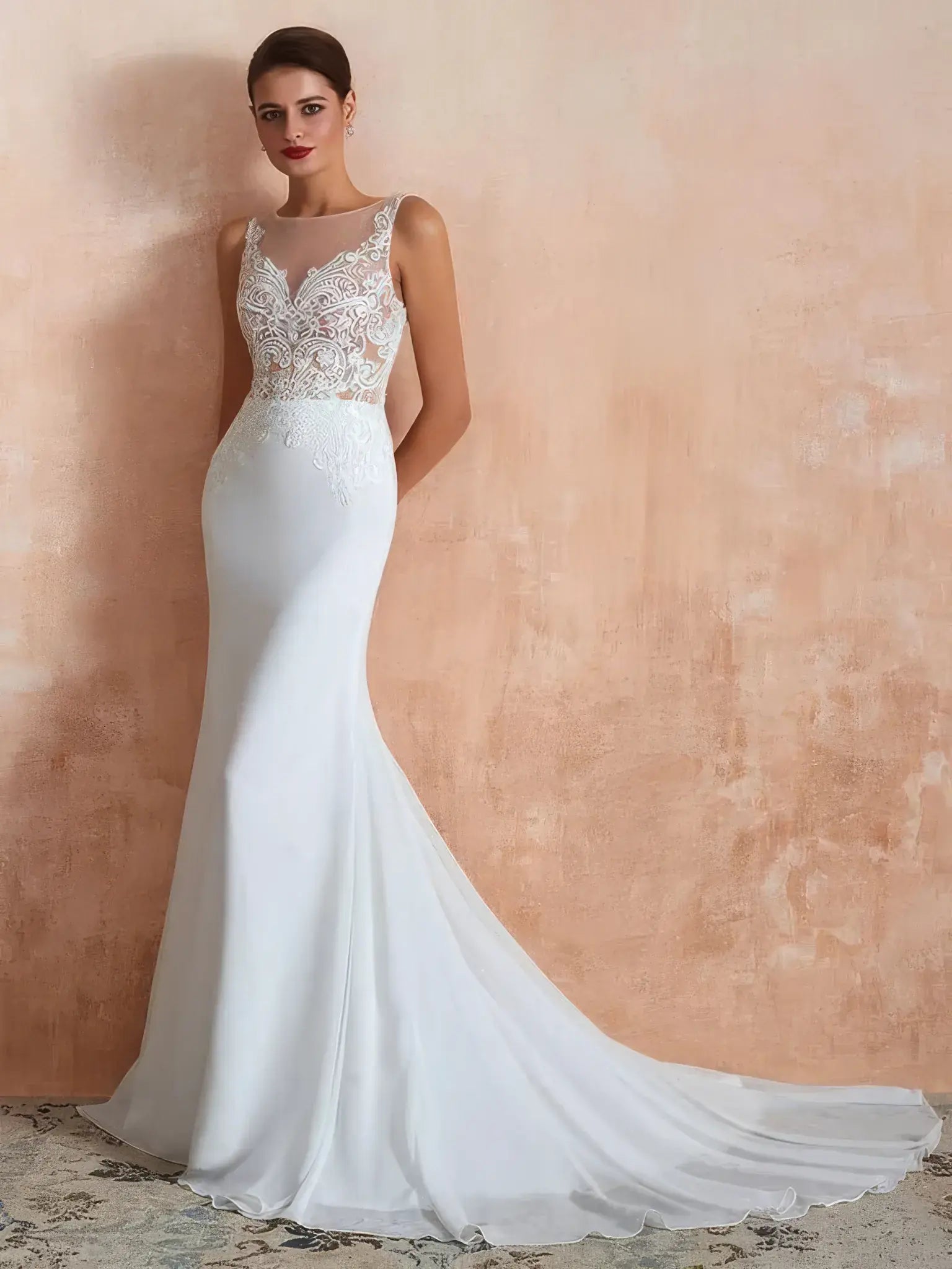 Robe de mariee sirene chic vue de dos avec boutons et coupe ajustee